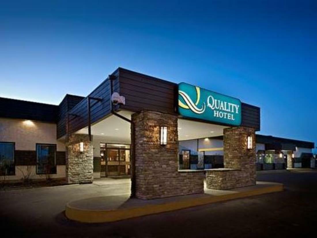 Quality Hotel & Conference Centre Fort Mcmurray Exterior photo